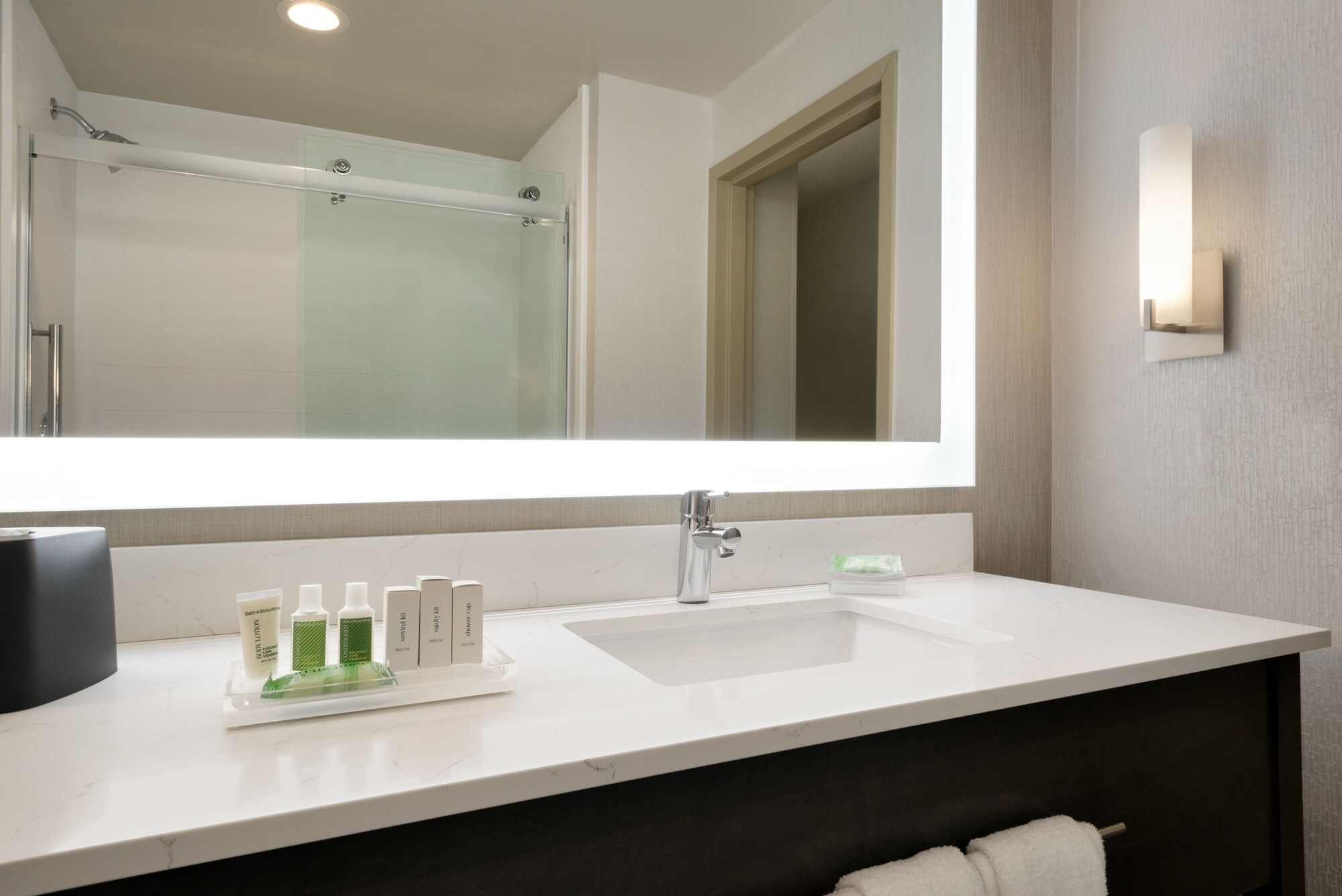 holiday inn hotel and suites council bluffs i 29 by ihg