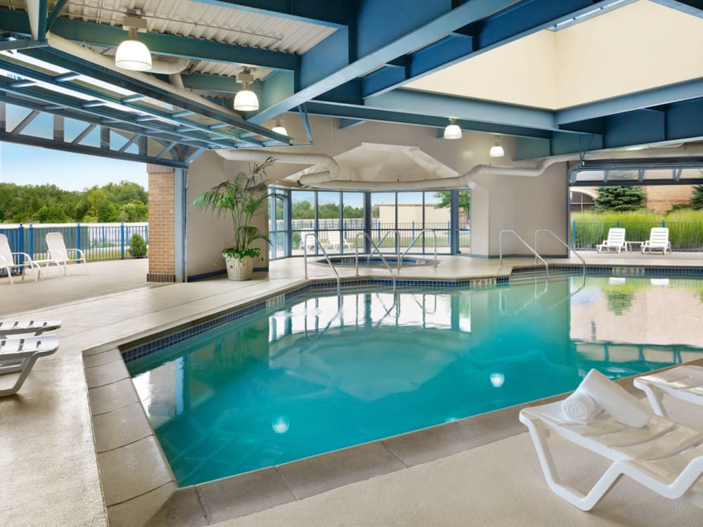 holiday inn hotel and suites council bluffs i 29 by ihg