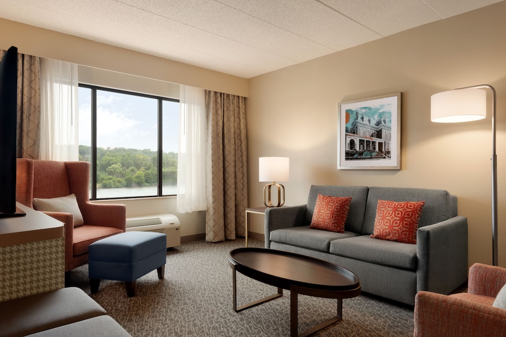 holiday inn hotel and suites council bluffs i 29 by ihg