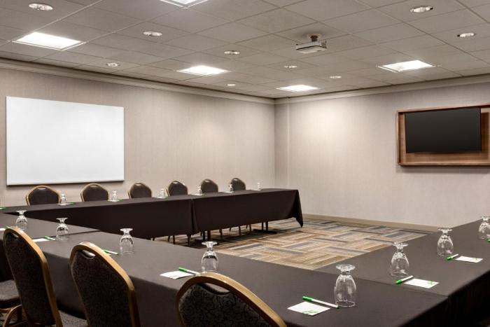 holiday inn hotel and suites council bluffs i 29 by ihg