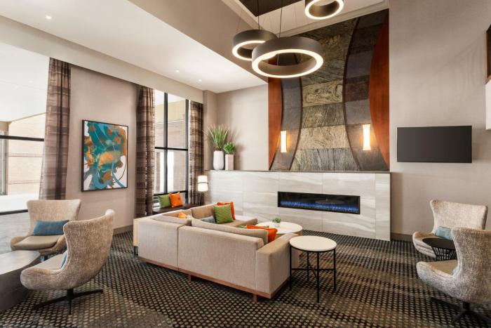 holiday inn hotel and suites council bluffs i 29 by ihg