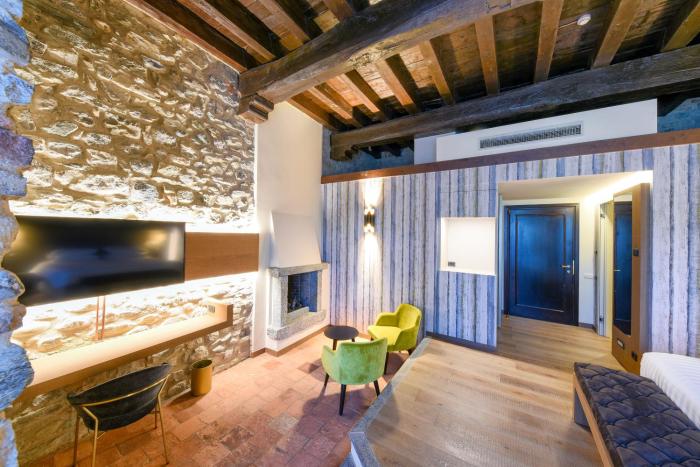 relais and spa castello di casiglio