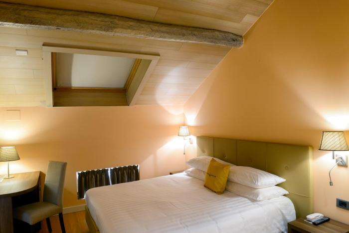 relais and spa castello di casiglio