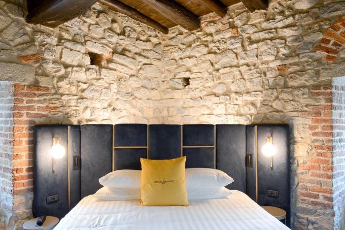 relais and spa castello di casiglio