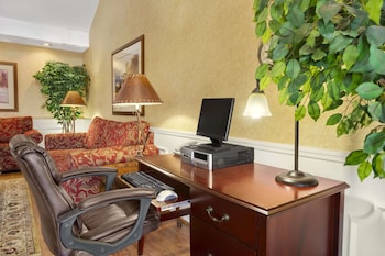 Baymont By Wyndham Warner Robins,Macon>>Centerville,3 star