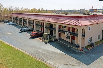 regency inn and suites