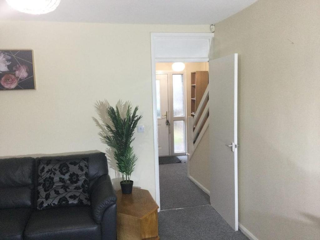 nice residential within easy reach to town