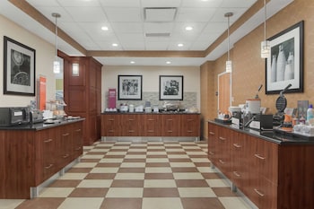 hampton inn and suites macon i 75 north