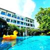 zandz resort