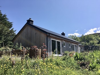 kirkton bay house bed and breakfast