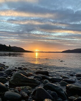 kirkton bay house bed and breakfast