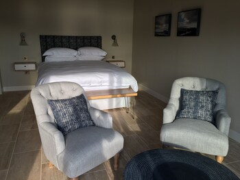 kirkton bay house bed and breakfast