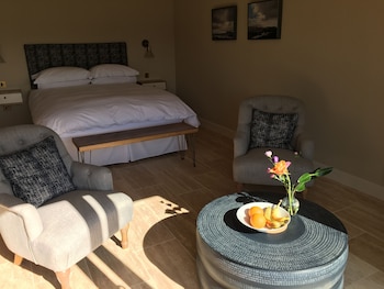 kirkton bay house bed and breakfast