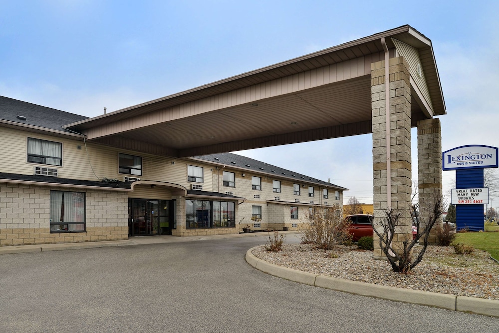 lexington inn and suites windsor