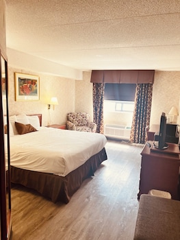 lexington inn and suites windsor