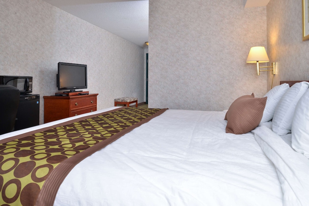 lexington inn and suites windsor