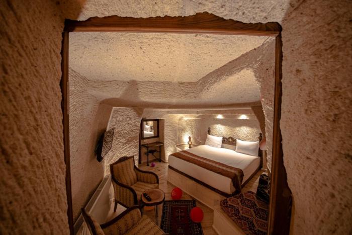 farmer cave house