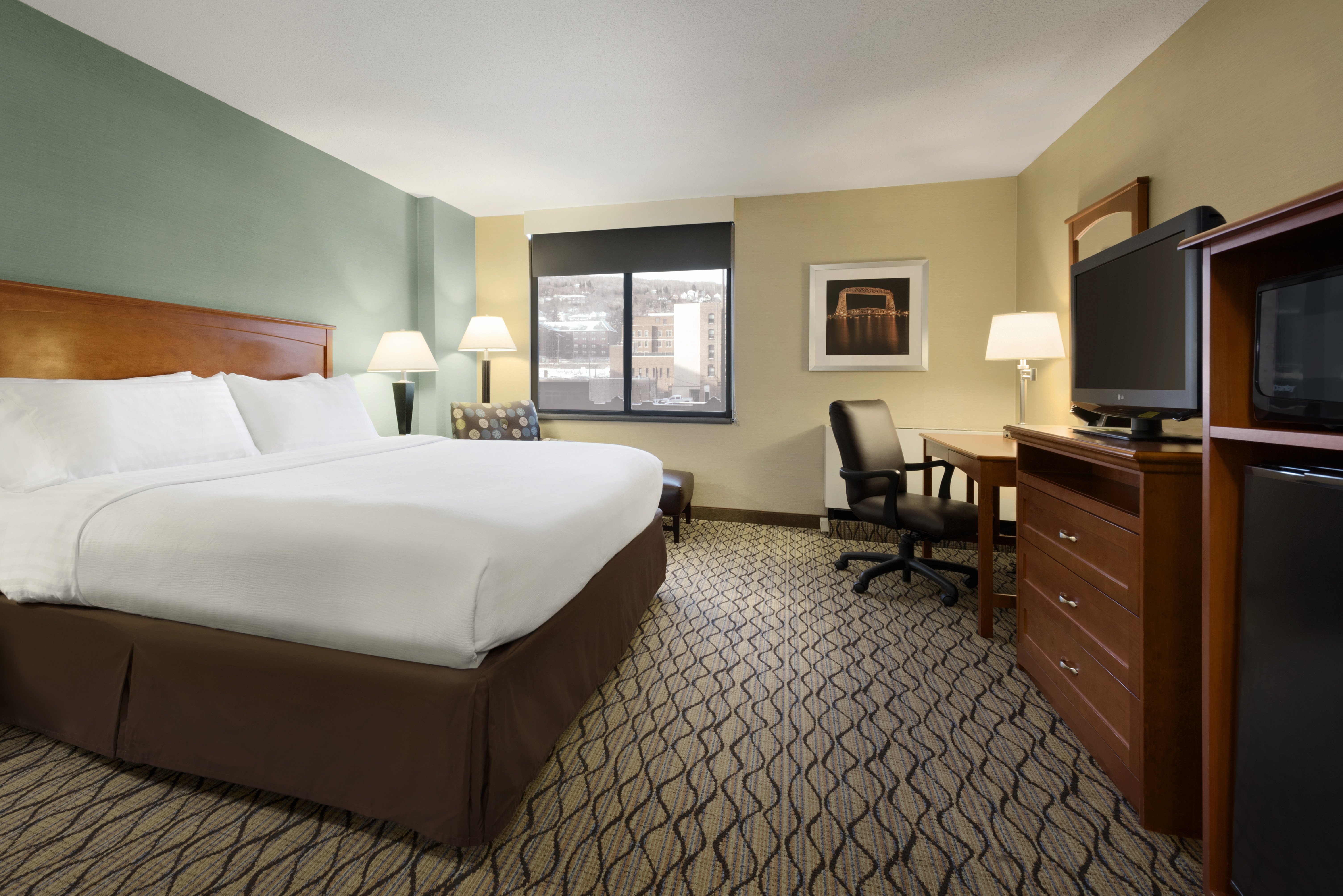holiday inn and suites duluth downtown by ihg