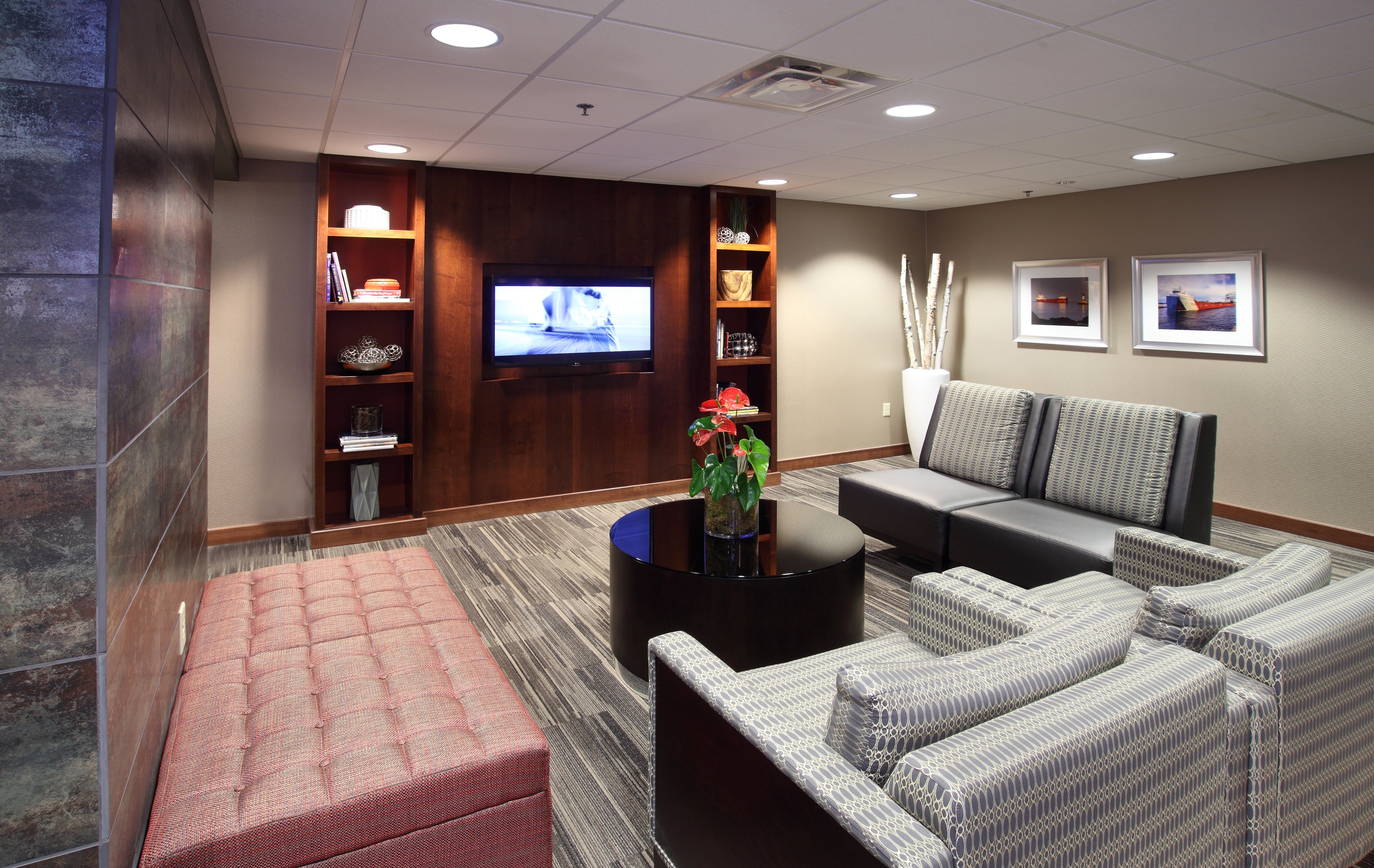 holiday inn and suites duluth downtown by ihg