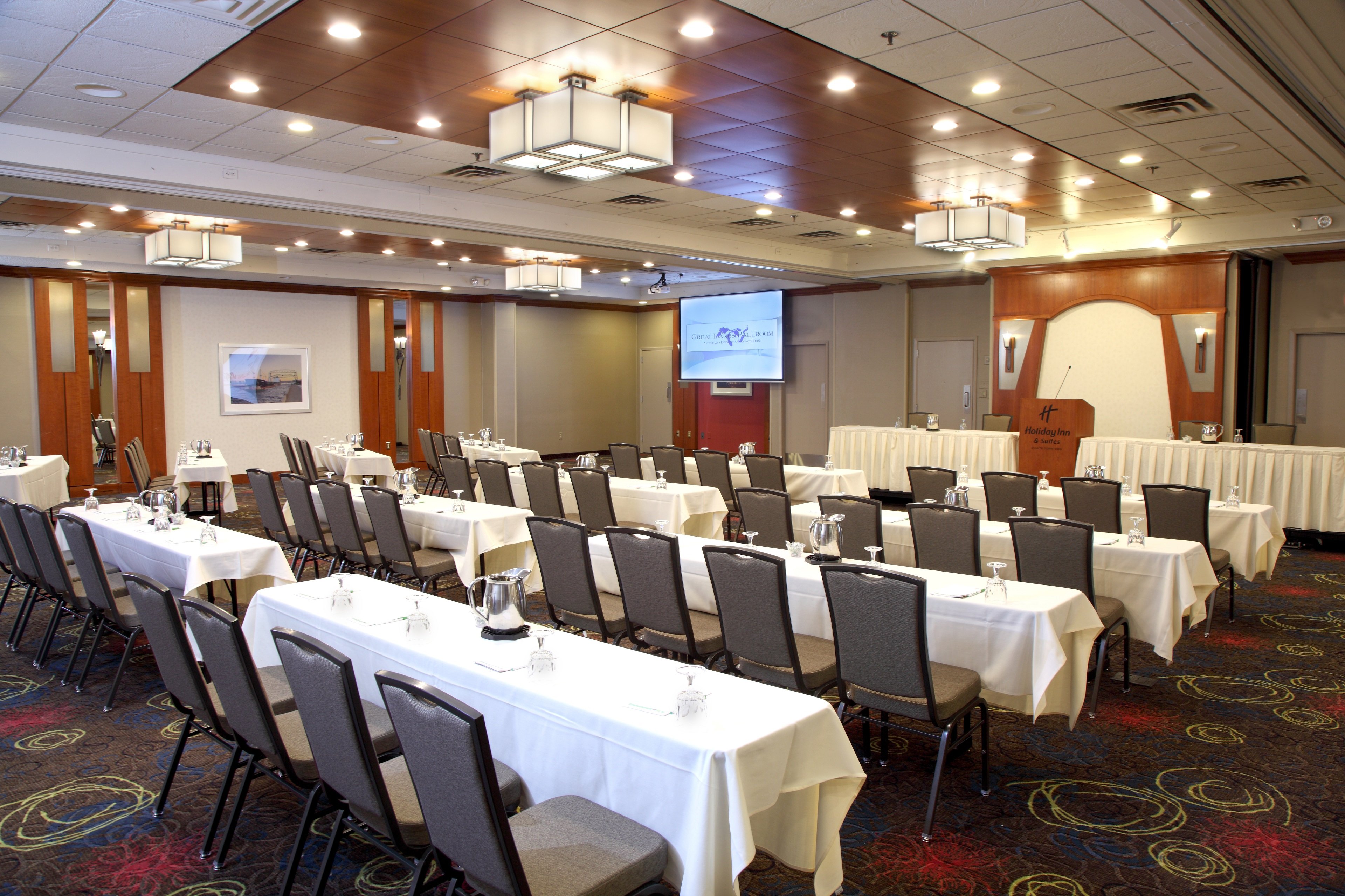 holiday inn and suites duluth downtown by ihg