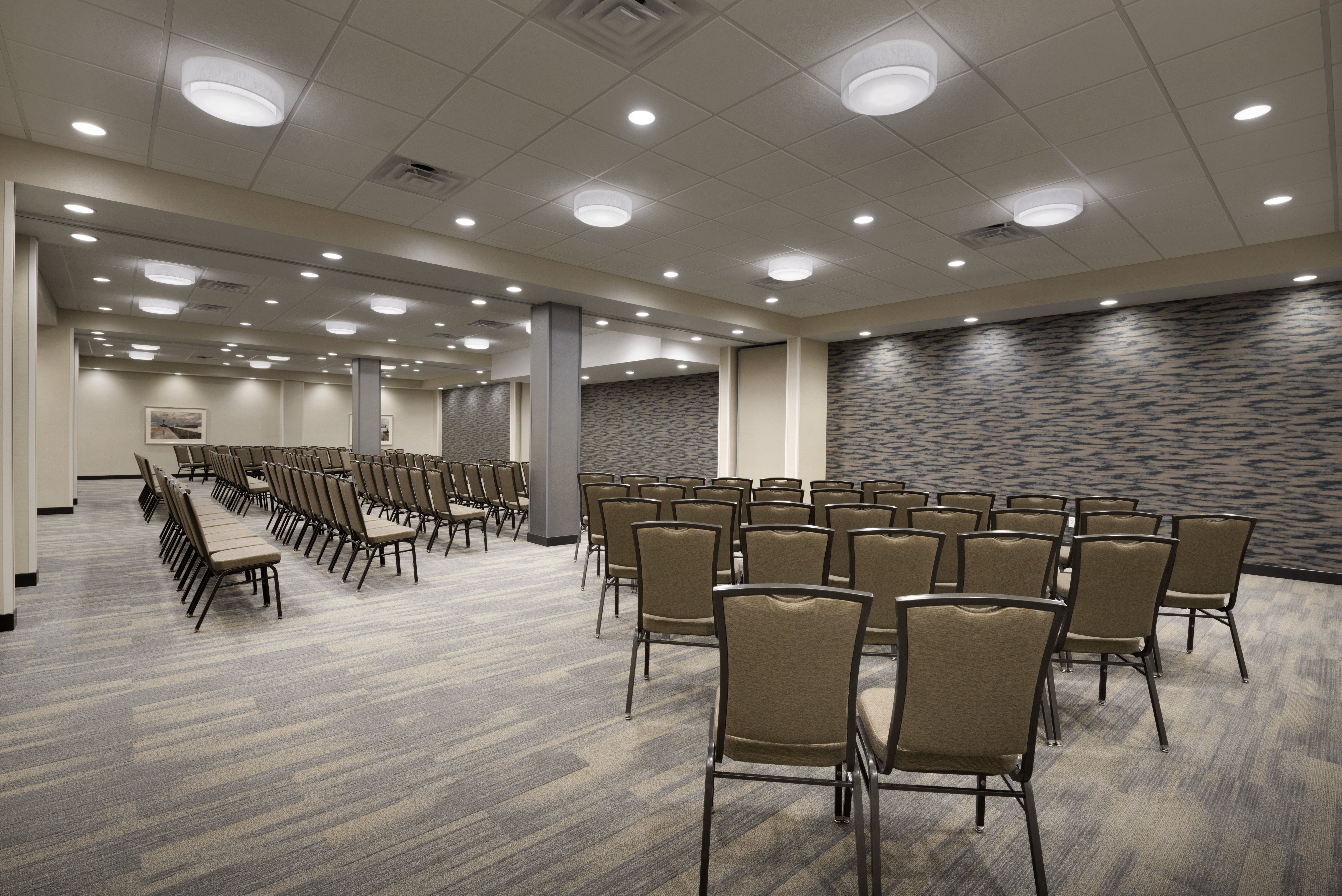 holiday inn and suites duluth downtown by ihg