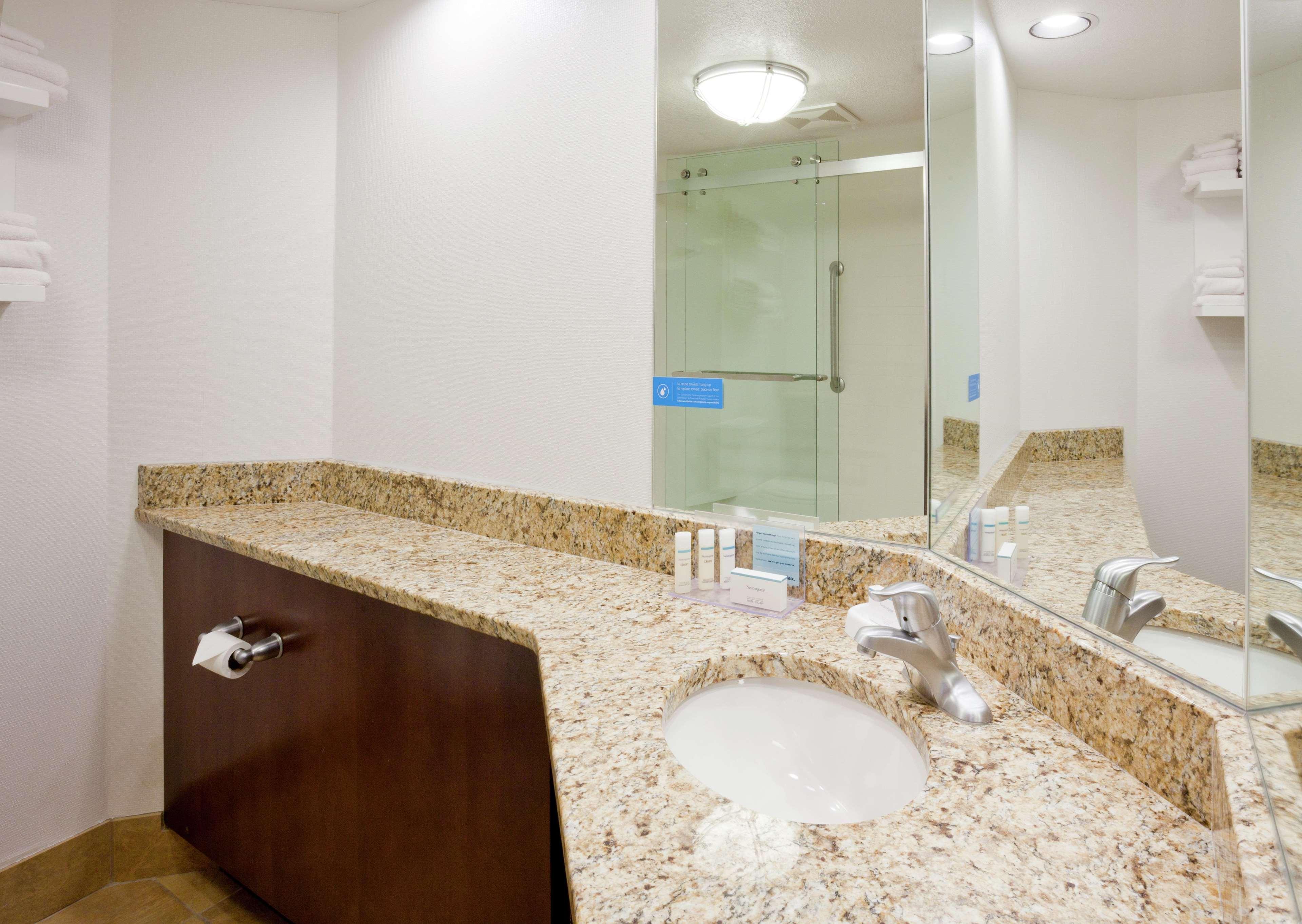 hampton inn duluth canal park