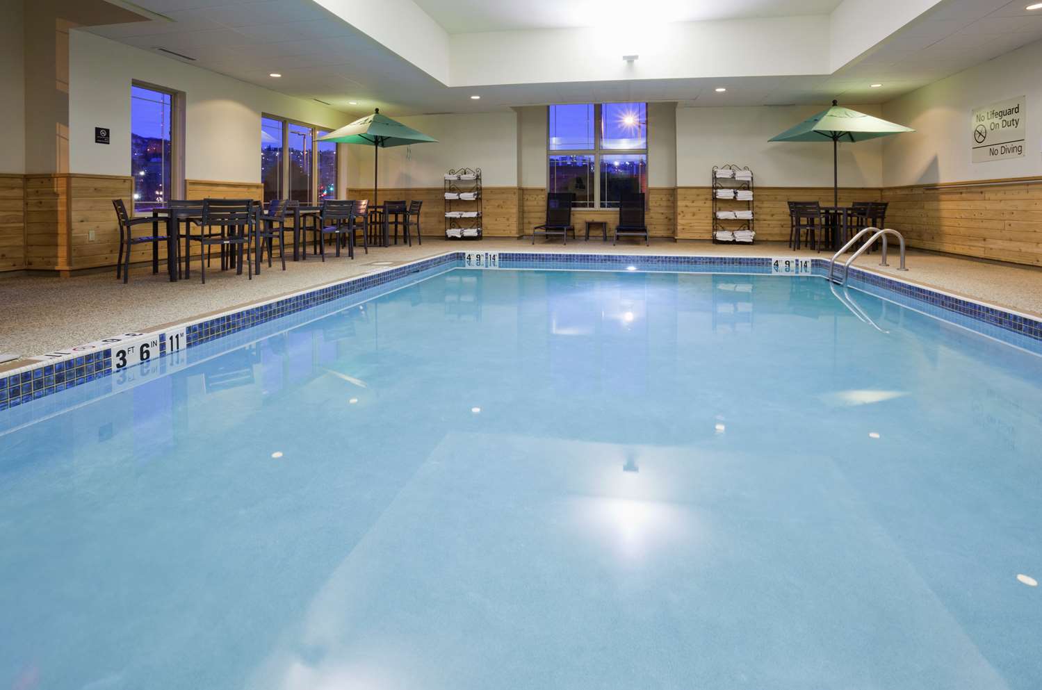 hampton inn duluth canal park