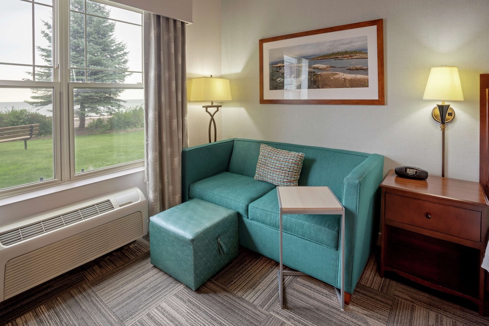 hampton inn duluth canal park
