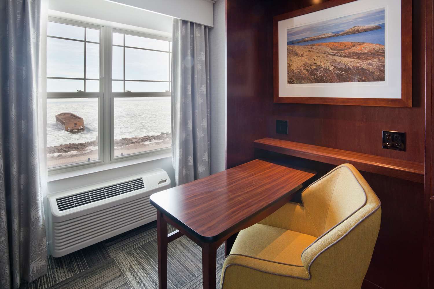 hampton inn duluth canal park