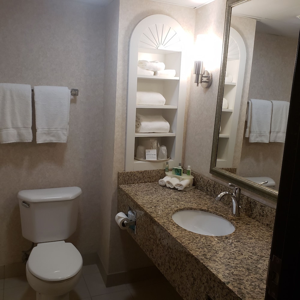 holiday inn express grove city by ihg