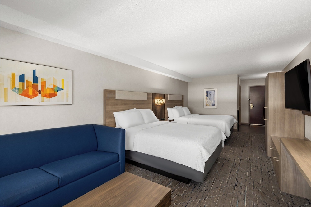 holiday inn express grove city by ihg