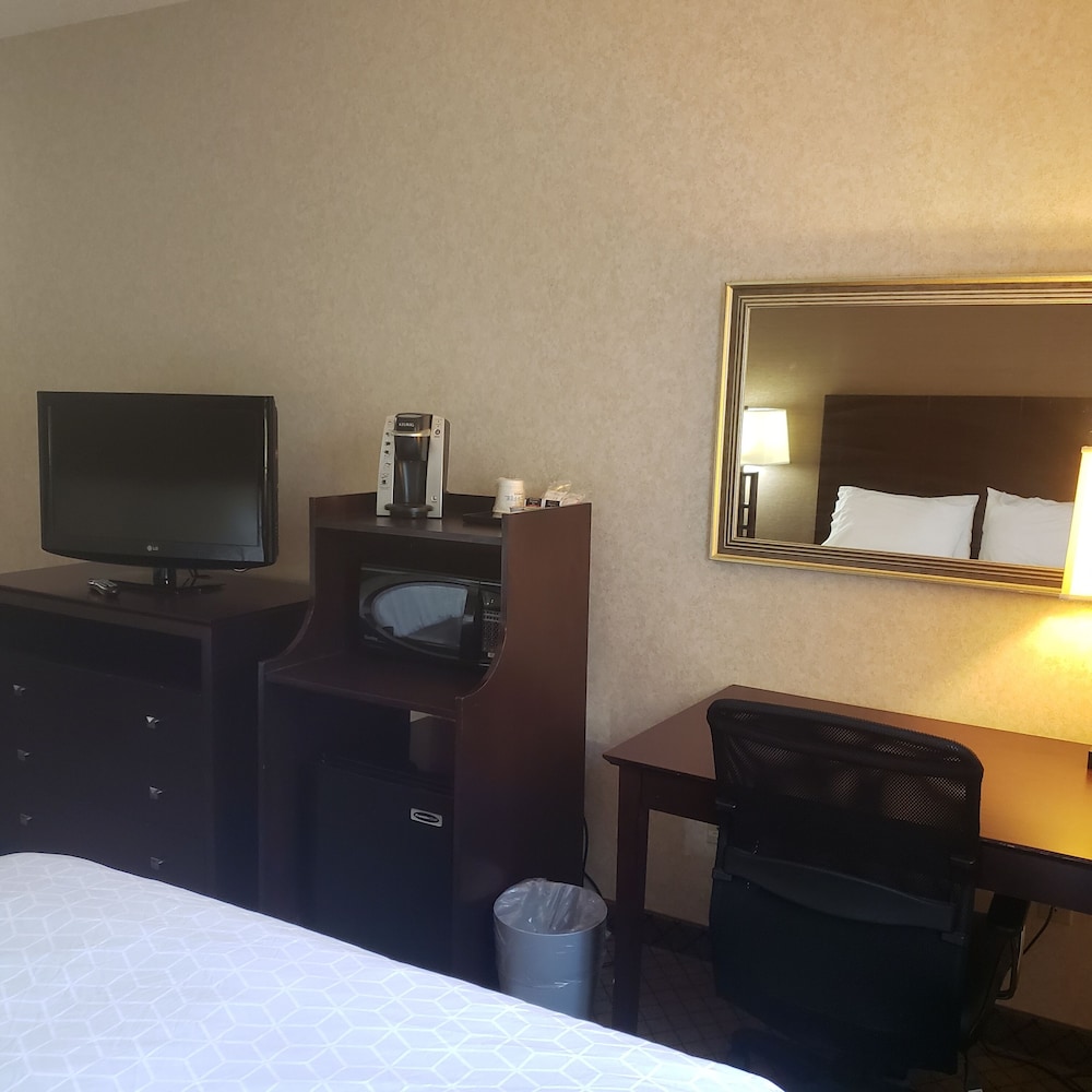 holiday inn express grove city by ihg