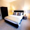 salisbury residences by charles hope