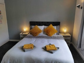 the coach house rooms