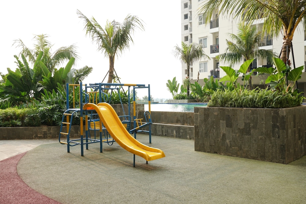 nice and cozy studio at cinere resort apartment