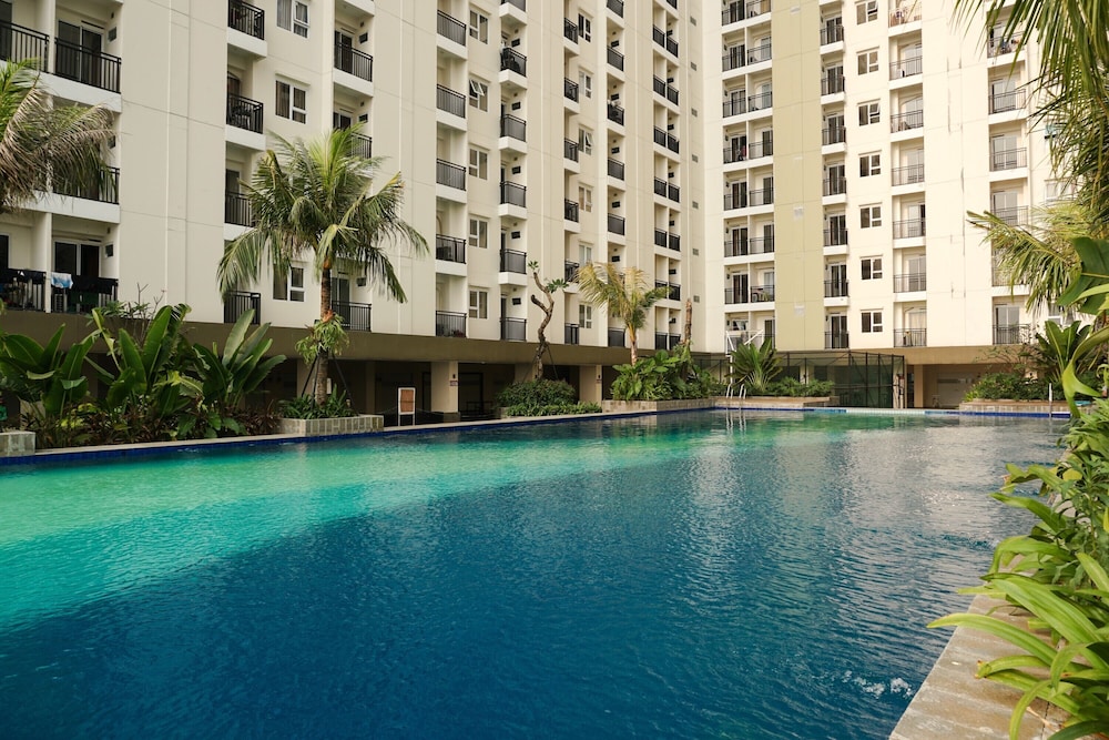 nice and cozy studio at cinere resort apartment
