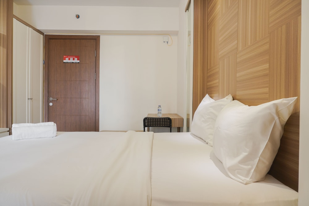 nice and cozy studio at cinere resort apartment