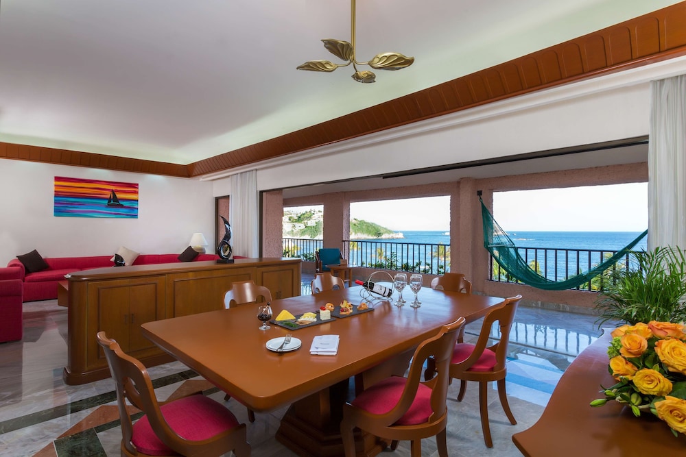 barcelo huatulco