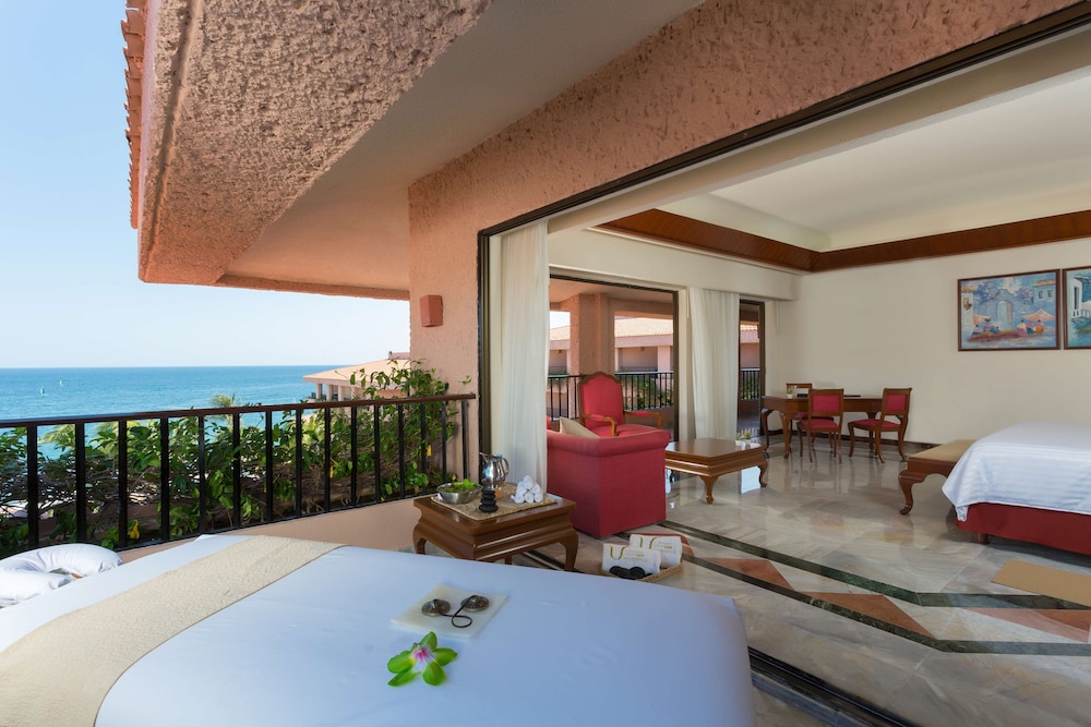 barcelo huatulco