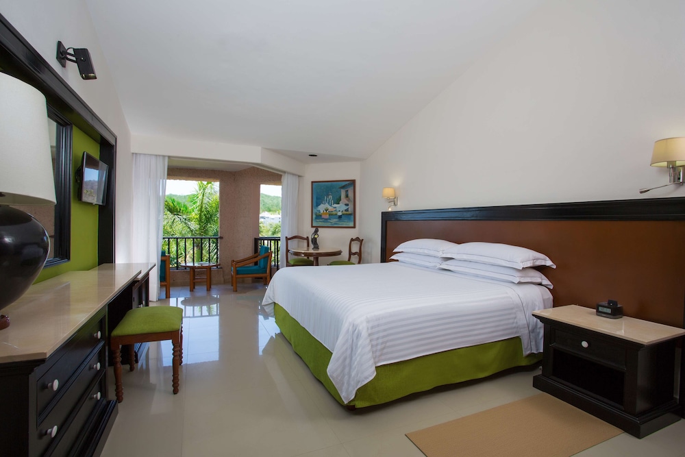 barcelo huatulco