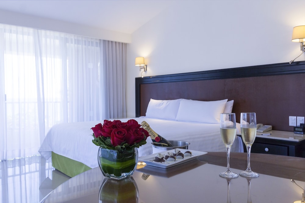barcelo huatulco