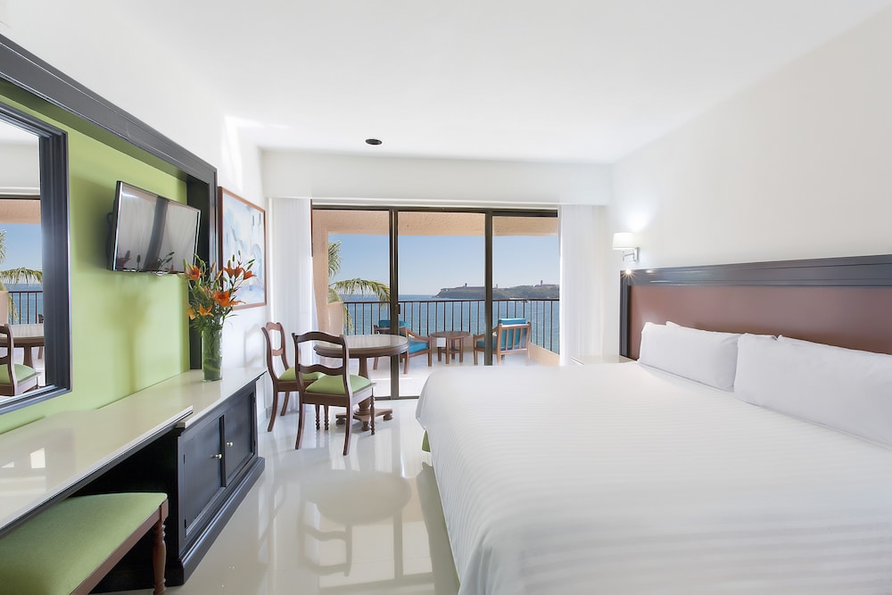 barcelo huatulco