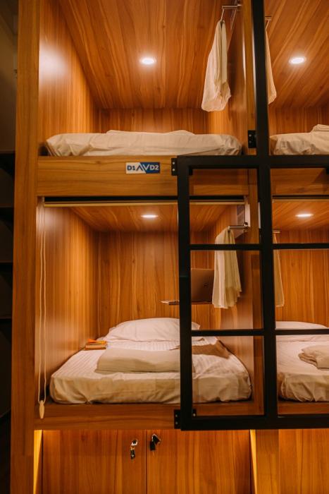 bluewaters pods 38 hongkong st