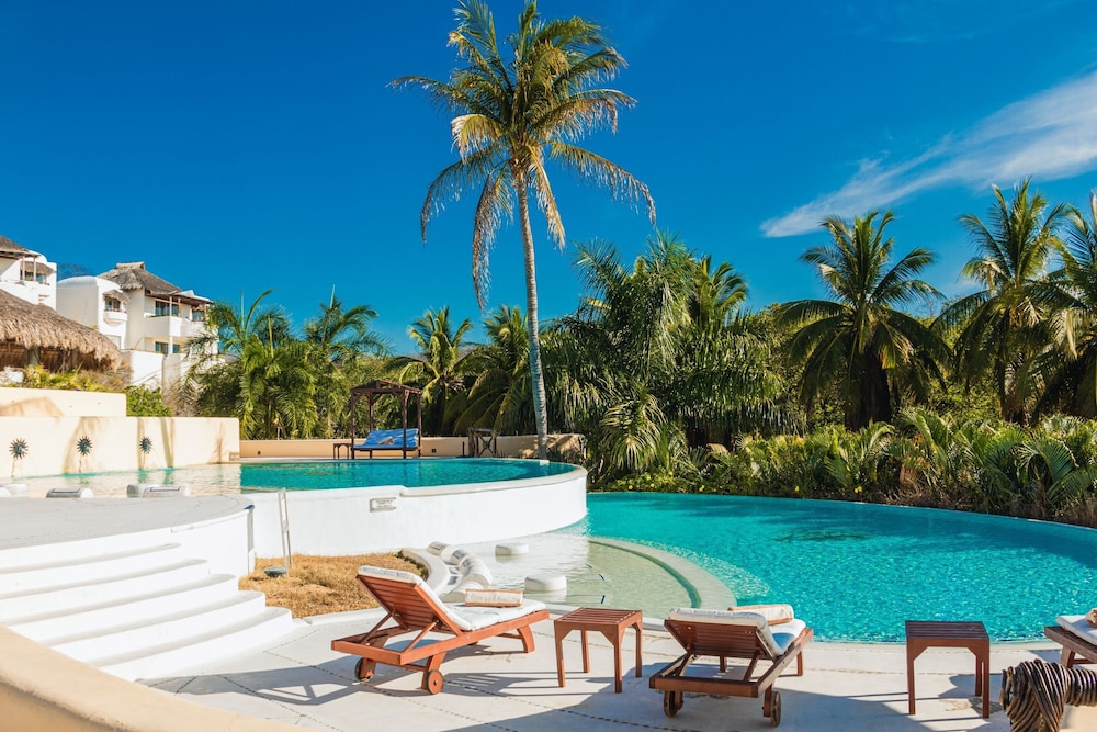 santa maria huatulco