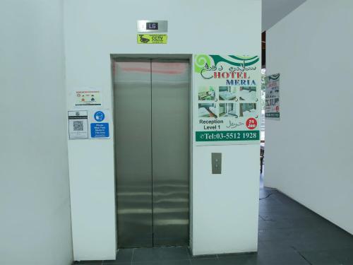 capital o 812 hotel smc seksyen 13