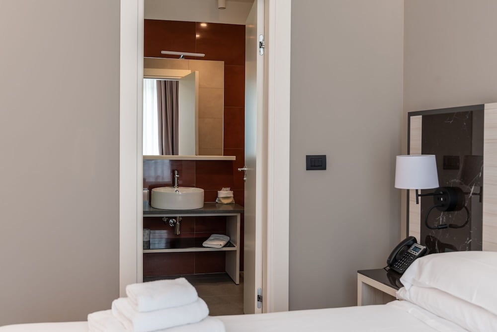 sestante marina motel