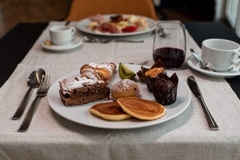 sestante marina motel