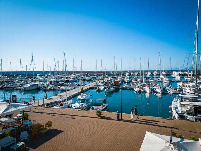 sestante marina motel