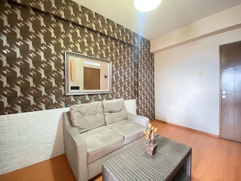 spacious 2br at gateway ahmad yani apartment