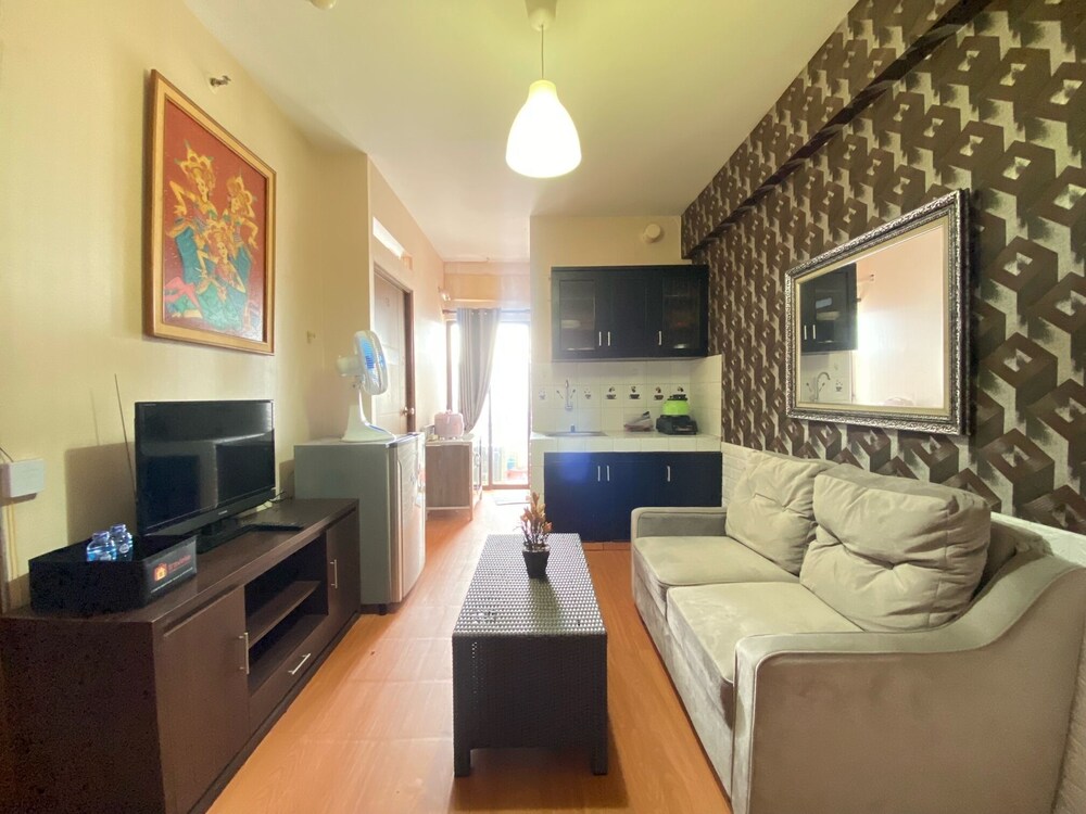 spacious 2br at gateway ahmad yani apartment